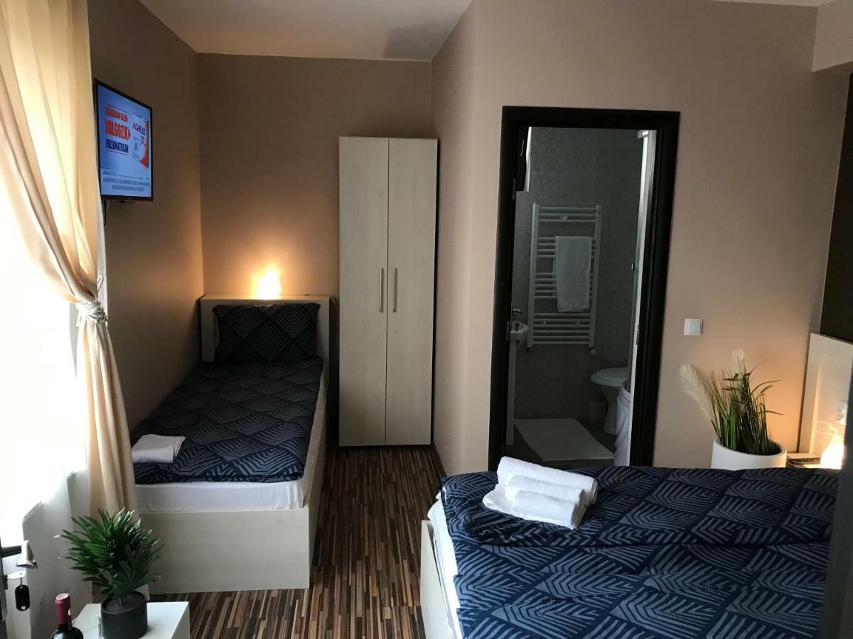 Hotel Wellion à Covasna Extérieur photo